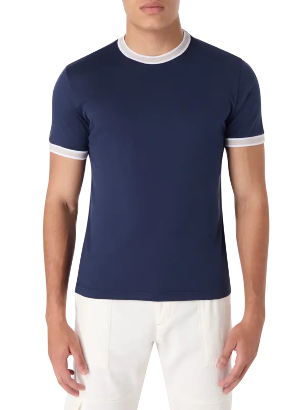 تيشرت من قطن الجيزة بفتحة رقبة مستديرة