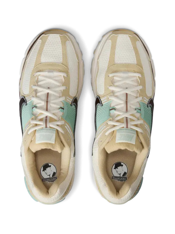 /original/IB2987-M_NIKE_Team Gold_5.png_convert-600x800