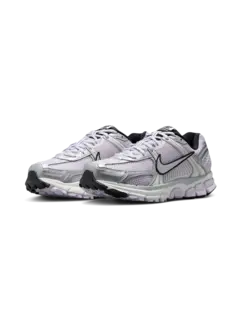 /original/IB7253-W_NIKE_Barely Gra_2.png_convert-240x320