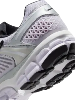 /original/IB7253-W_NIKE_Barely Gra_8.png_convert-240x320