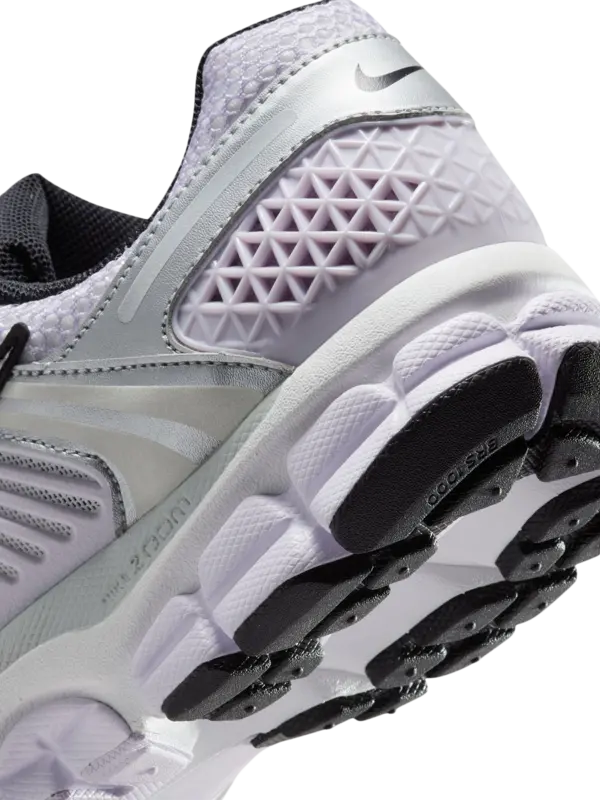 /original/IB7253-W_NIKE_Barely Gra_8.png_convert-600x800