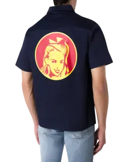 قميص ويترس كامب بياقة