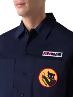 قميص ويترس كامب بياقة