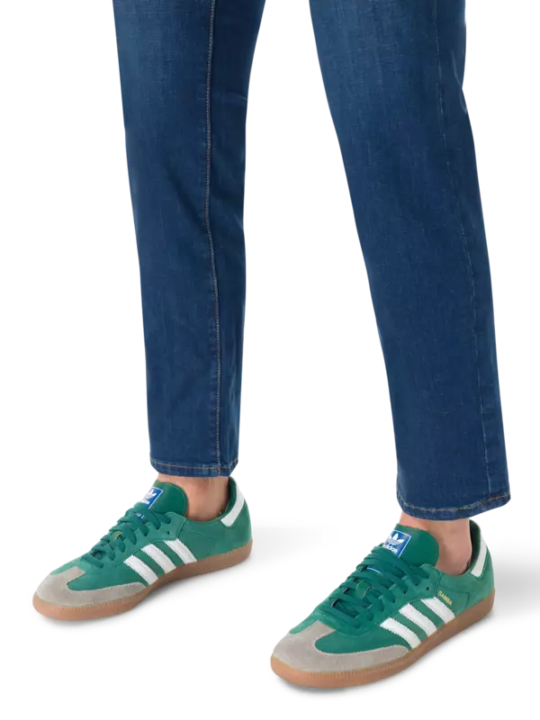 سنيكرز سامبا أو جي برقبة منخفضة