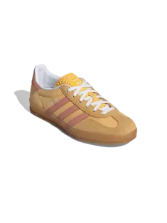 سنيكرز جازيل للأماكن الداخلية