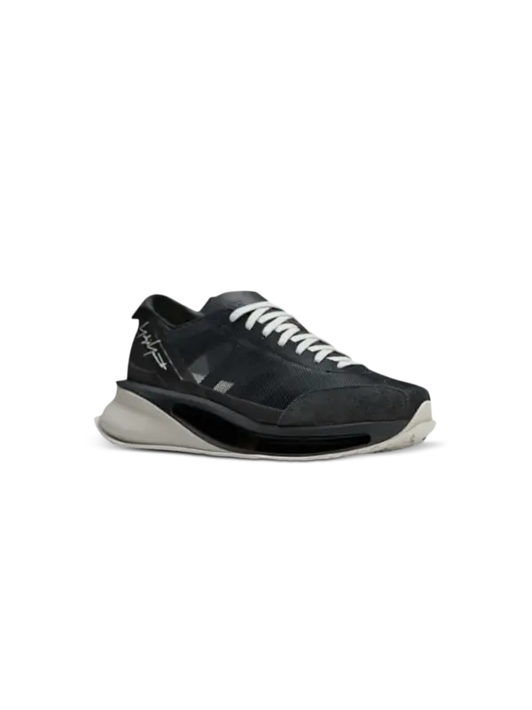 حذاء رياضي إس جيندو