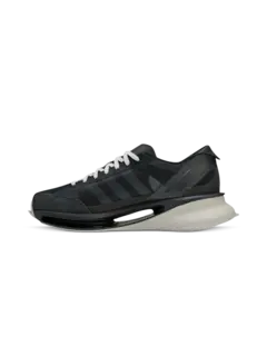 حذاء رياضي إس جيندو