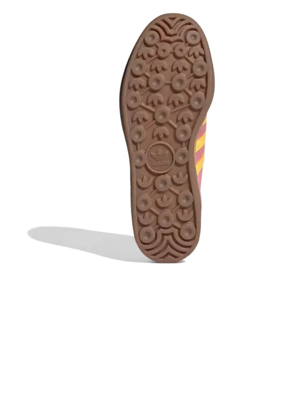 /original/IF4498_W_ADDS_Blipnk_Spa_6.png_convert-600x800