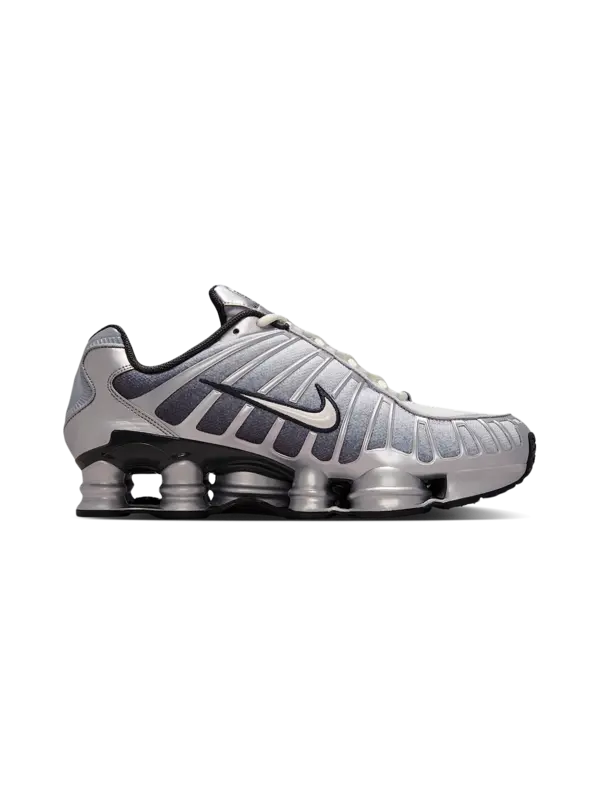 /original/IH4466-M_NIKE_MtlcSilve_1.png_convert-600x800