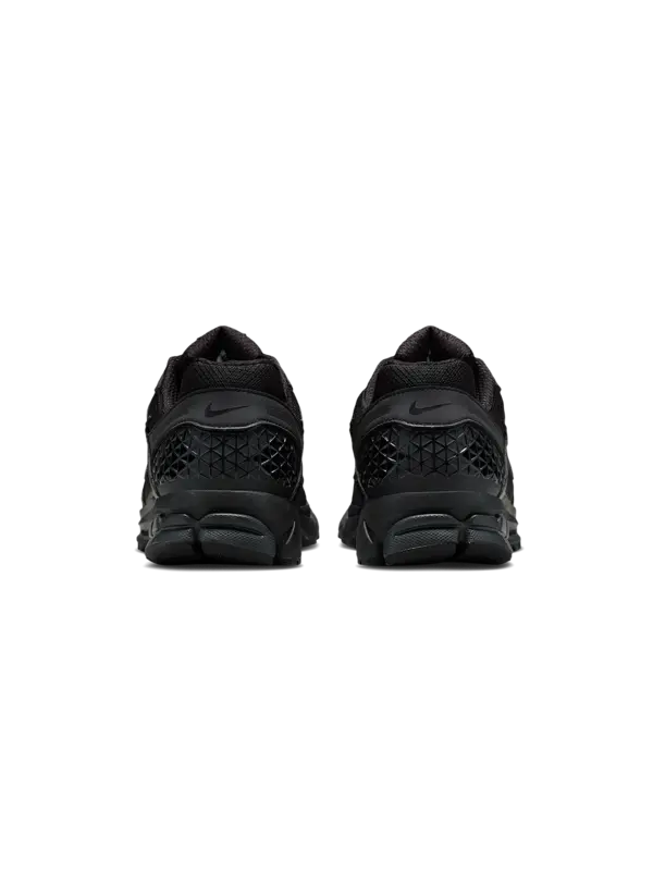 /original/IM6597-M_NIKE_Black_Blac_3.png_convert-600x800