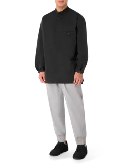 قميص من النيلون والتويل