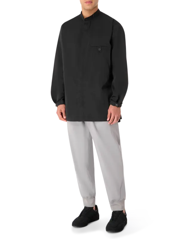 قميص من النيلون والتويل