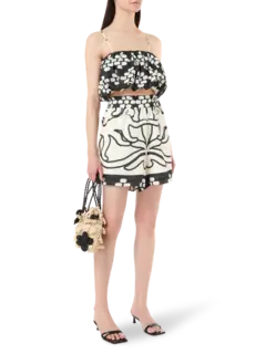 شورت إيناغوا