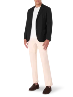 بليزر سهل الارتداء بصف واحد من الأزرار