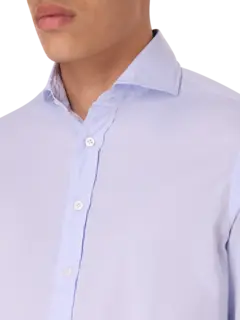 قميص كلاسيكي بأكمام طويلة