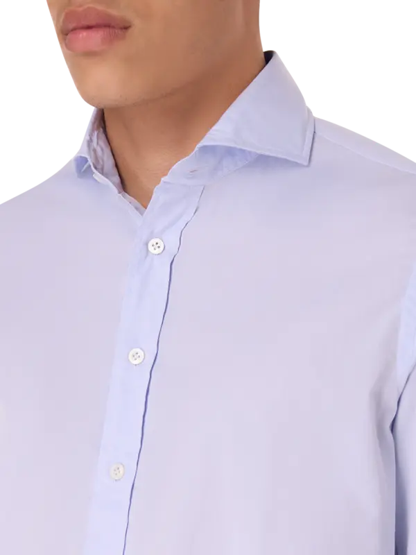 قميص كلاسيكي بأكمام طويلة