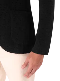 جاكيت محبوك بصف واحد من الأزرار