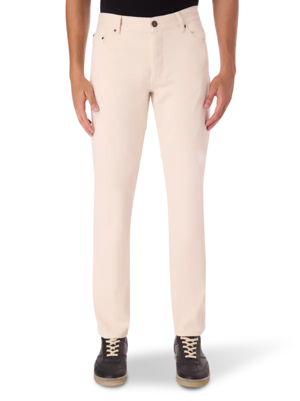 بنطال فضفاض بقصة أرجل مستقيمة