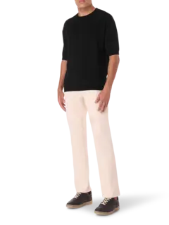 بنطال فضفاض بقصة أرجل مستقيمة