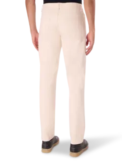 بنطال فضفاض بقصة أرجل مستقيمة