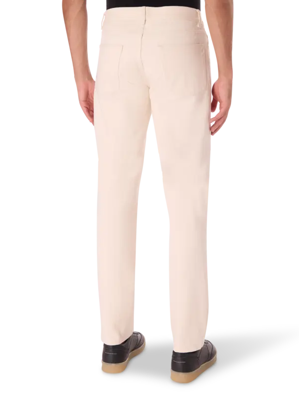 بنطال فضفاض بقصة أرجل مستقيمة