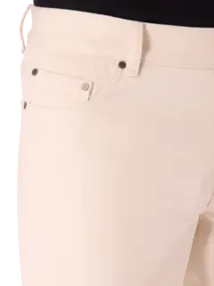 بنطال فضفاض بقصة أرجل مستقيمة