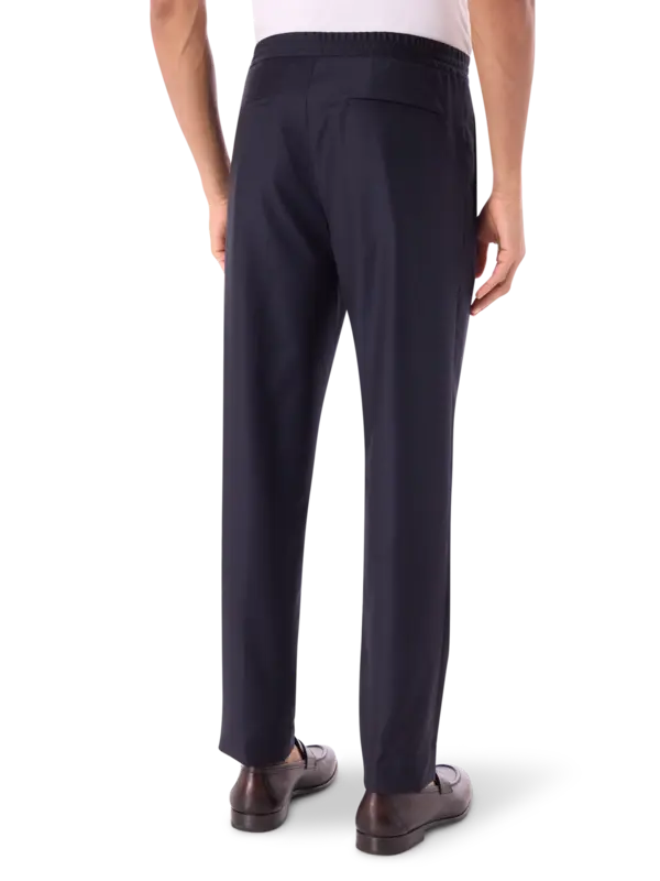 بنطال سهل الارتداء