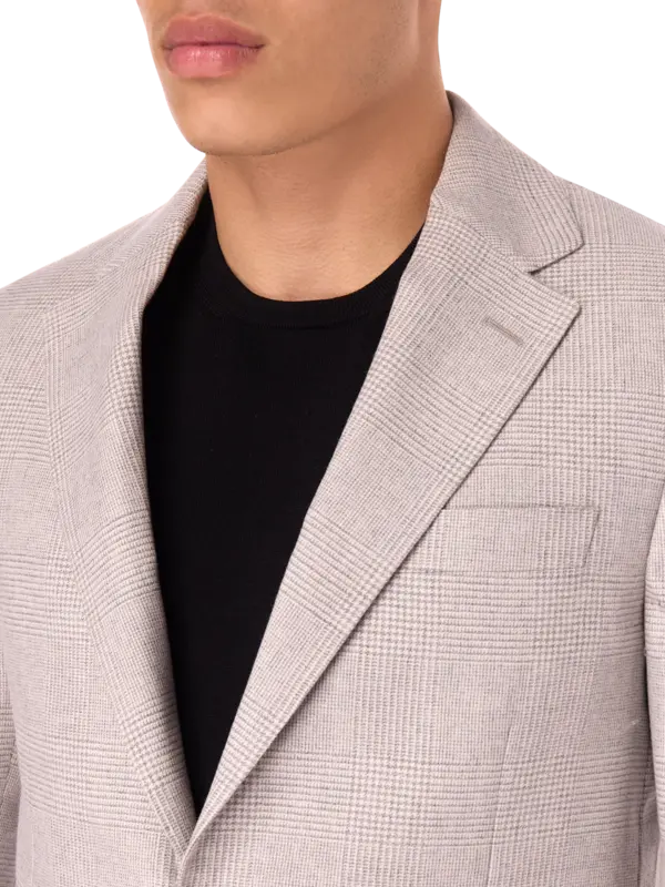 بليزر مصمم خصيصًا بصف واحد من الأزرار