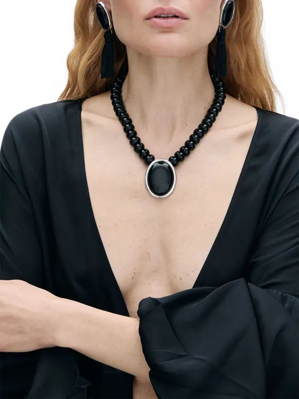 /original/J1002B_JUTA_Black_2.png_convert-600x800