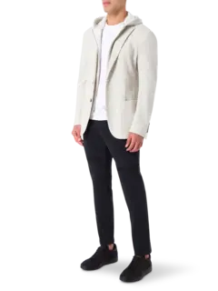 جاكيت بغطاء للرأس بصف واحد من الأزرار