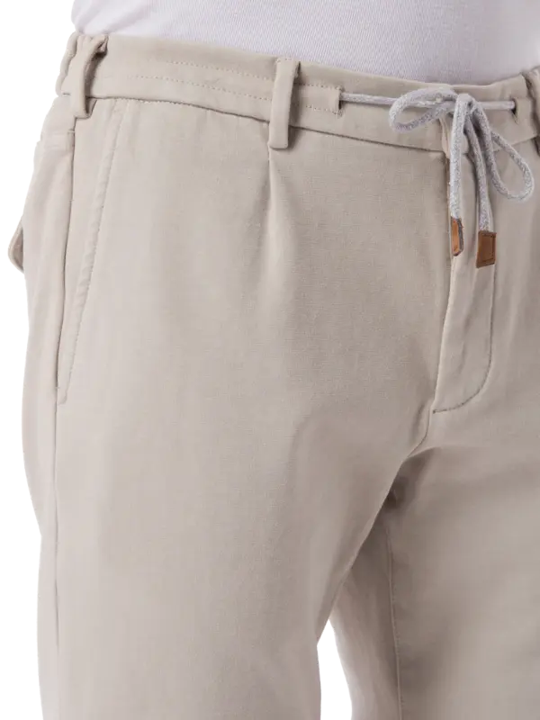 بنطال رياضي خفيف للركض برباط