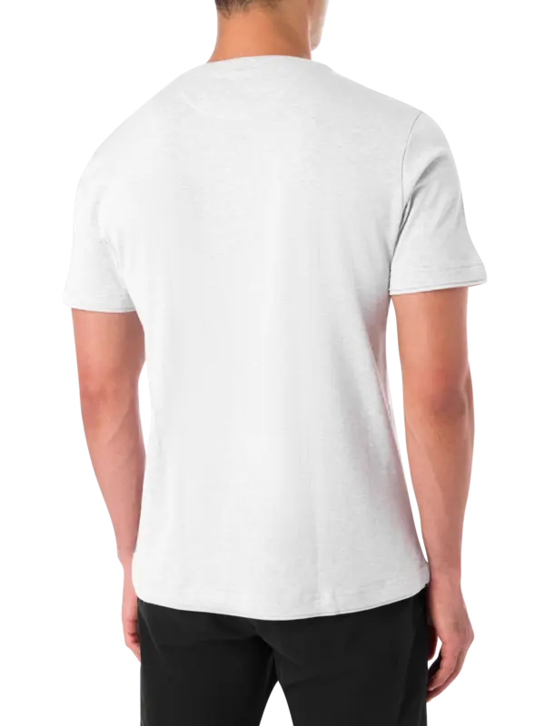 تيشرت بأطراف متباينة