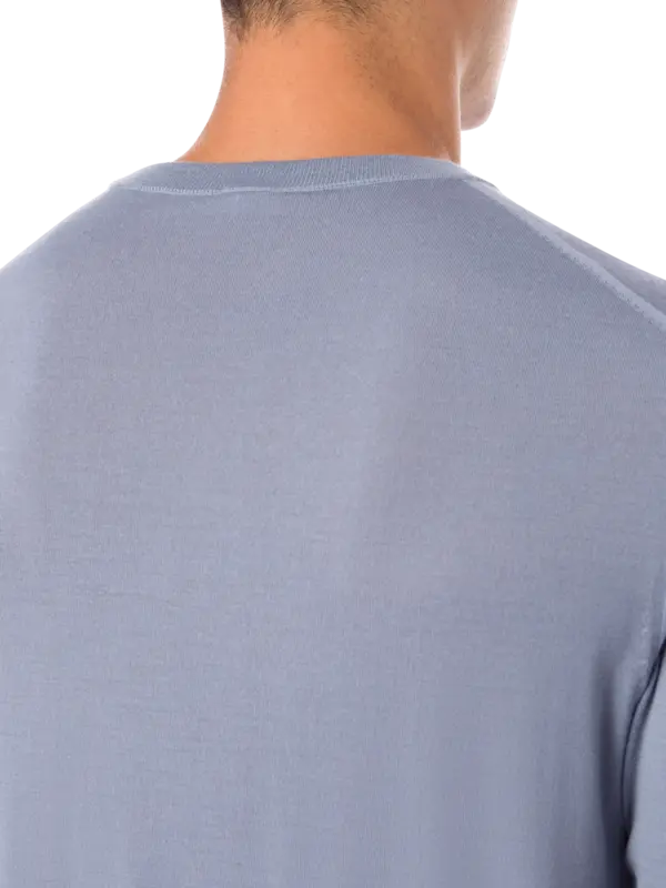 سترة برقبة دائرية