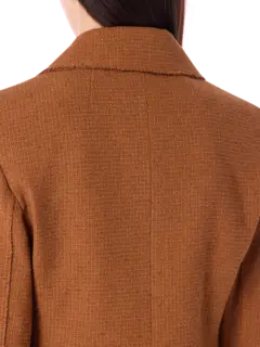 جاكيت أيكونيك قصير