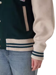 /original/JAC015A-AW23_MMKT_Green_Mu_5.png_convert-240x320