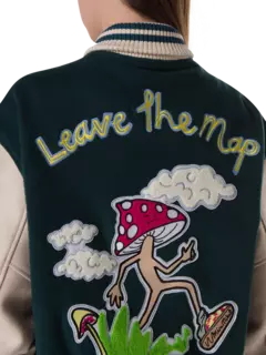 /original/JAC015A-AW23_MMKT_Green_Mu_6.png_convert-240x320