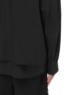 قميص متعدد الطبقات