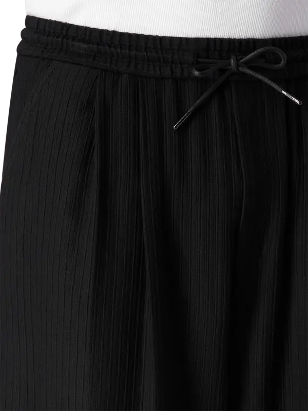 /original/JC6121P03_JUNJ_Black_4.png_convert-600x800