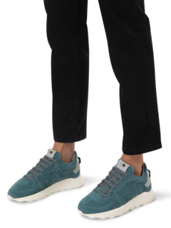 Running Jet Low Top Sneaker