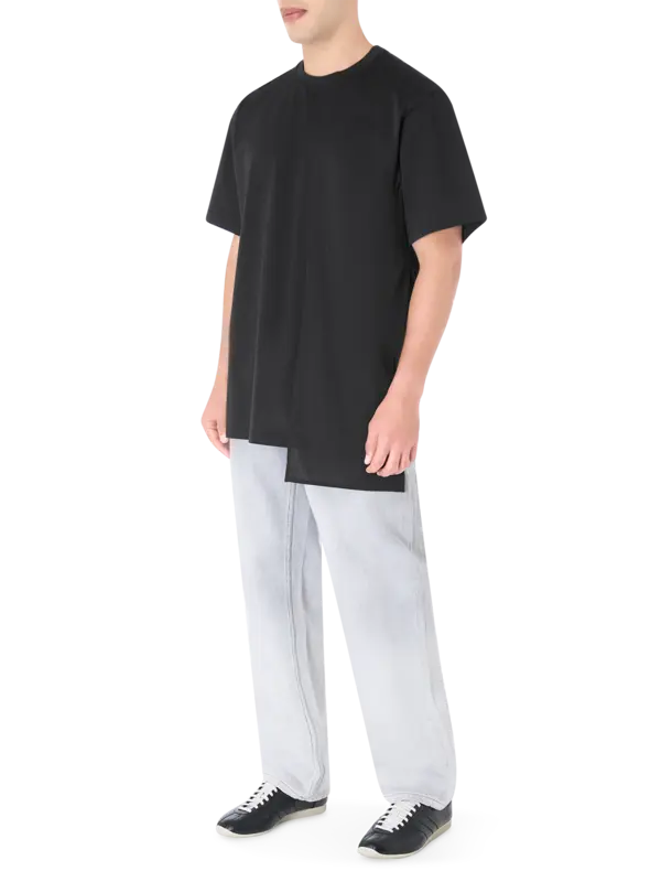 /original/JN4945_Y-3_Black_2.png_convert-600x800