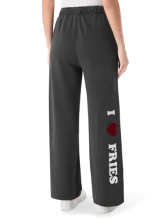 بنطال رياضي خفيف مزين بعبارة "I Love Fries"