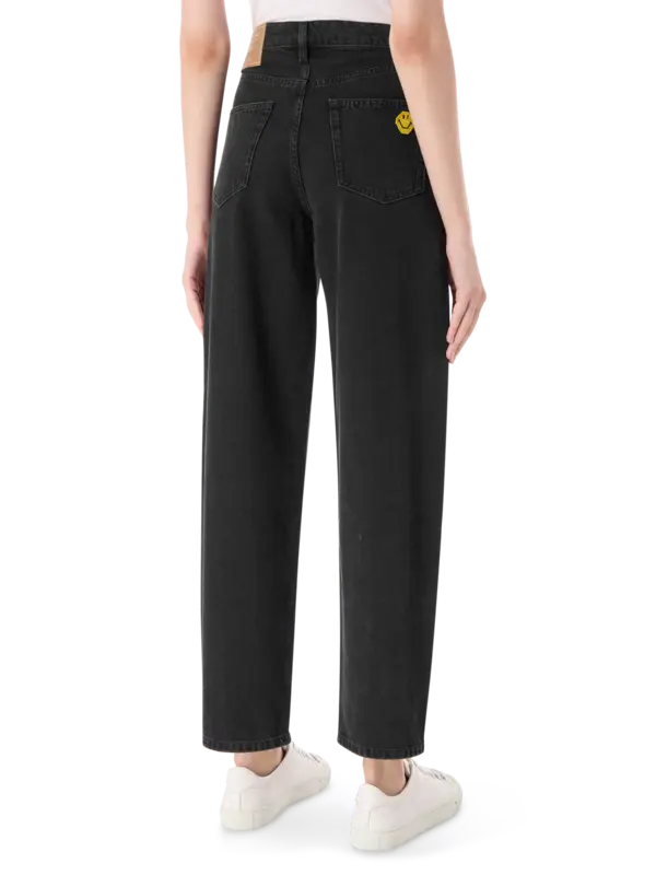 بنطال جينز باهت مزين بعبارة "Smile Pls"