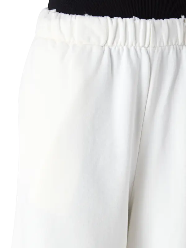 /original/JS36A2615_JOSH_Cream_4.png_convert-600x800