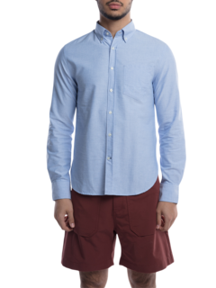 Button Down Oxford Shirt in Light Blue