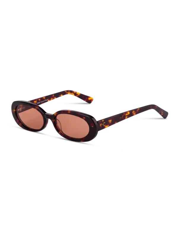 /original/JULIA_EYEC_Ddemibrown_3.png_convert-600x800