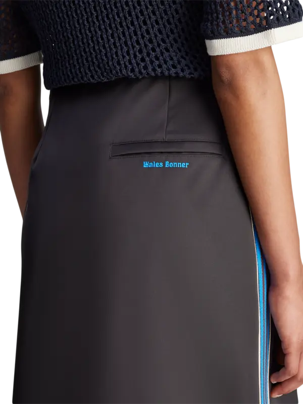 /original/JW6244_ADDS_Black_5.png_convert-600x800