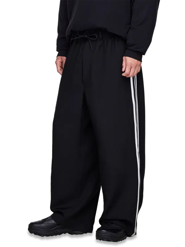 /original/JW7353_Y-3_BLACK_1 .png_convert-600x800