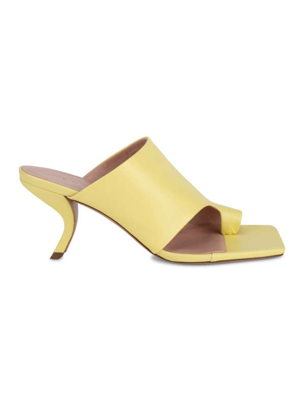 /original/Jiyoung0001_ILIO_1100 Banan_1.png_convert-600x800