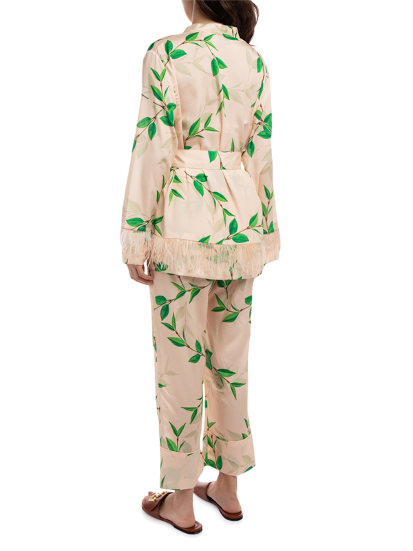 Peach Set with Foliage