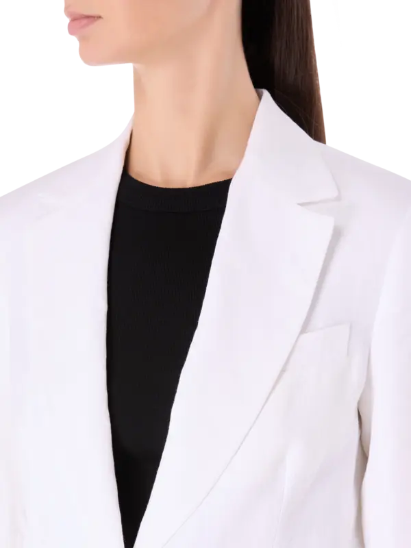 /original/K80GIAG02_01_ELY_1_4.png_convert-600x800